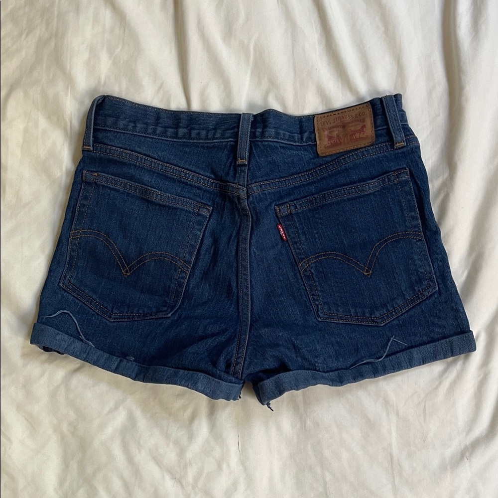 Levi's Dark Blue Wedgie Jean Shorts Size 29